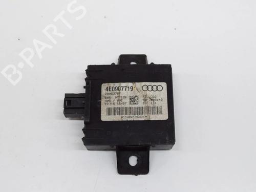 Used Electronic module Electronic module AUDI A8 D3 (4E2, 4E8) 3.0 TDI quattro (233 hp) 10073830 10073830