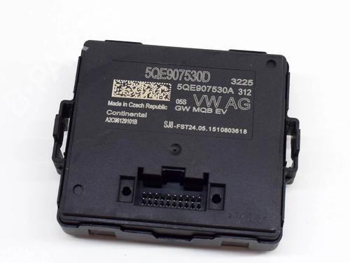 Used Electronic module Electronic module AUDI A3 Sportback (8VA, 8VF) 1.4 TFSI e-tron (150 hp) 15681153 15681153