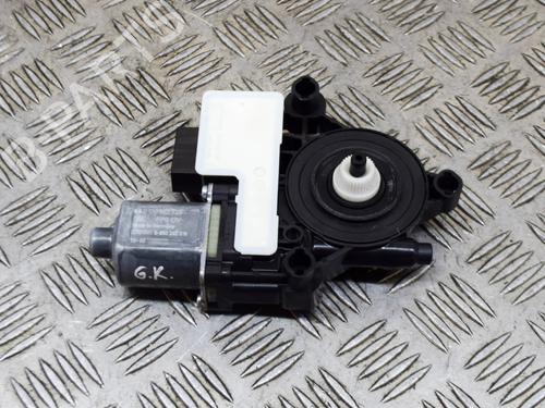 Used Left rear window motor Left rear window motor SKODA KAROQ (NU7, ND7) 1.6 TDI (115 hp) 8355214 8355214