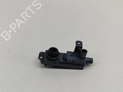 Caméra TESLA MODEL Y (5YJY) EV Performance All-wheel Drive (534 hp) 31296998