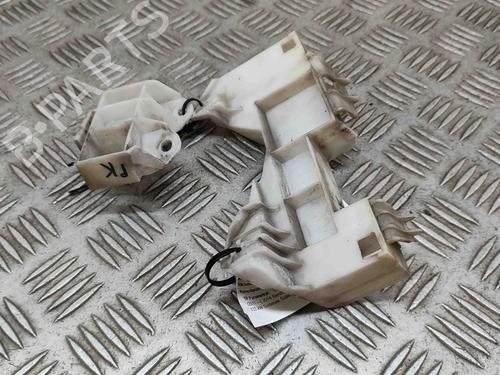 Front bumper bracket LEXUS GS (_L1_) 300h (AWL10_, AWL10R) | BP19743521C158 