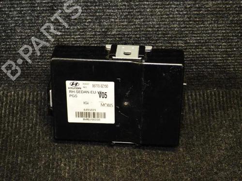 Used Electronic module HYUNDAI i40 I (VF) 1.7 CRDi (116 hp) 6722119