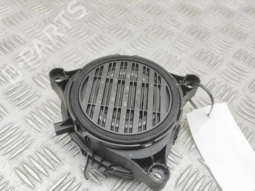 Used Electronic module Electronic module TESLA MODEL 3 (5YJ3) EV Performance AWD (627 hp) 33697775 33697775