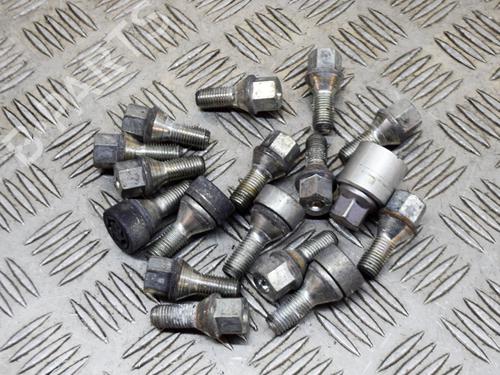 BP14627847O1 main image