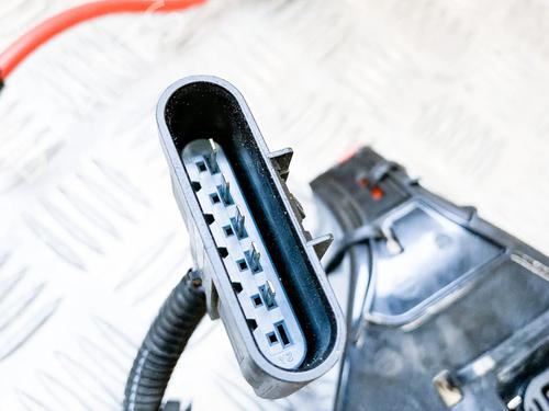 Fuse box VOLVO V60 I (155) D4 | BP28732504E1