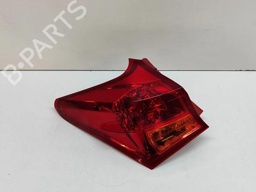 Achterlicht links TOYOTA AURIS (_E18_) 1.3 Dual-VVTi (NRE180_, NRE180R) (99 hp) 29458778