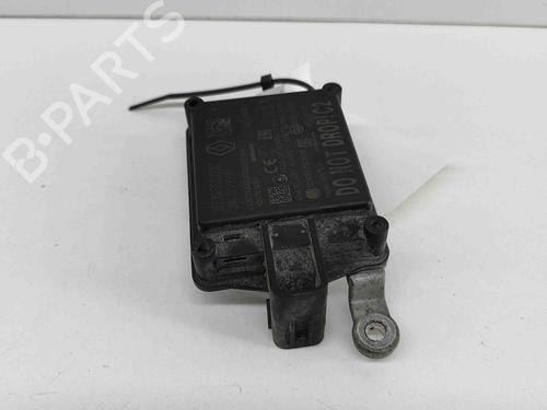 Elektronisk modul RENAULT MASTER III Van (FV) 2.3 dCi 180 FWD (FV04, FV07) | BP27773082M83 