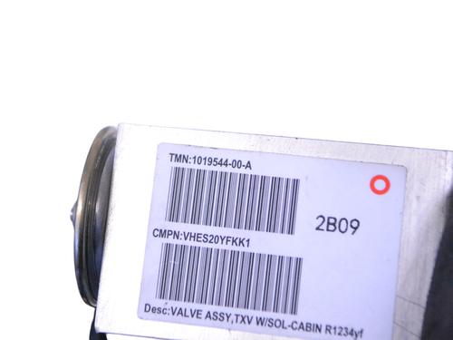 AC pipe TESLA MODEL S (5YJS) 70D AWD | BP33352250M126 - Image 5