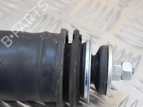 Right rear shock absorber TOYOTA YARIS (_P13_) 1.5 Hybrid (NHP130_, NHP130) | BP6752595M19 