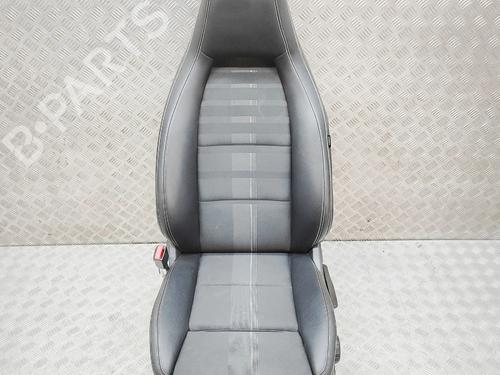 Used Left front seat Left front seat MERCEDES-BENZ GLA-CLASS (X156) GLA 180 (156.942) (122 hp) 39989848 39989848