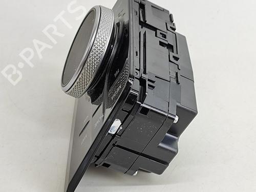 Switch BMW X7 (G07) xDrive 40 d Mild-Hybrid | BP27772710I30 