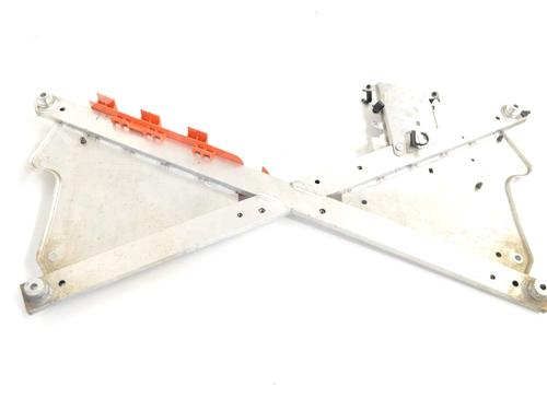 BP30222062O1 main image