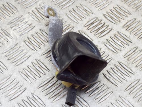 Horn NISSAN PRIMERA (P12) 2.2 dCi | BP14628384E13 