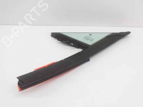 Vitre de custode avant droite TESLA MODEL S (5YJS) 60 | BP10399762C112 