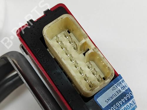 Electronic module TOYOTA AURIS (_E18_) 1.8 Hybrid (ZWE186_, ZWE186R) | BP23561697M83 