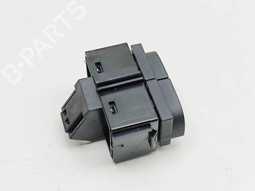 Switch VOLVO C40 (539) Recharge AWD | BP33378665I30 - Image 4