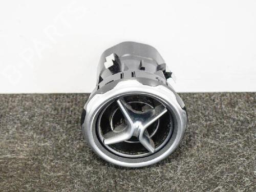 Used Air vent MERCEDES-BENZ GLA-CLASS (X156) GLA 180 (156.942) (122 hp) 14663362