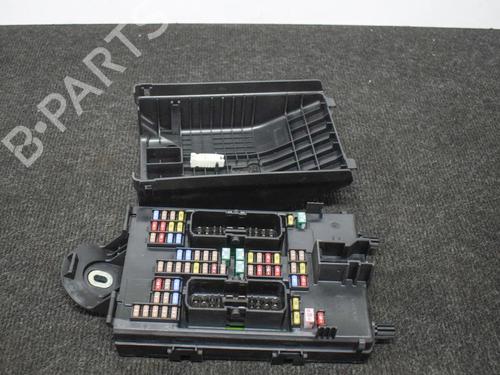 Fuse box VOLVO XC90 II (256) T5 AWD | BP27388378E1