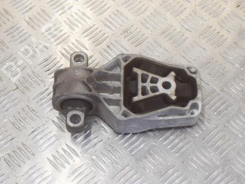Engine mount MERCEDES-BENZ CLA Coupe (C117) AMG CLA 45 4-matic (117.352) | BP8840066M89 