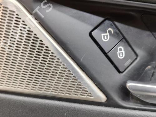 Forreste højre beklædning JAGUAR I-PACE (X590) EV400 AWD | BP27777926C59 