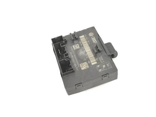Electronic module AUDI A4 B8 (8K2) 2.0 TDI | BP30281723M83