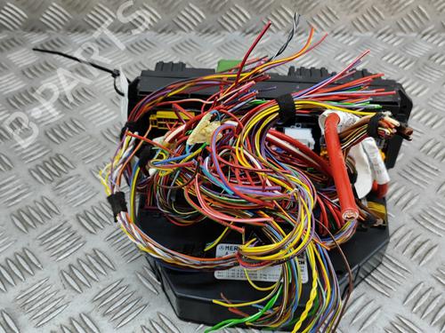 Used Fuse box MERCEDES-BENZ E-CLASS T-Model (S212) E 220 CDI / BlueTEC (212.202, 212.201) (170 hp) 28675661