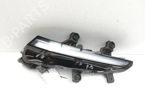 Used Right daytime light Right daytime light PEUGEOT 208 II (UB_, UP_, UW_, UJ_) e-208 (136 hp) 35767550 35767550