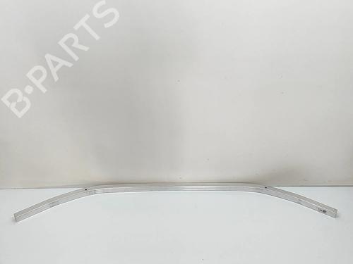 Used Front bumper reinforcement Front bumper reinforcement 37999286 37999286