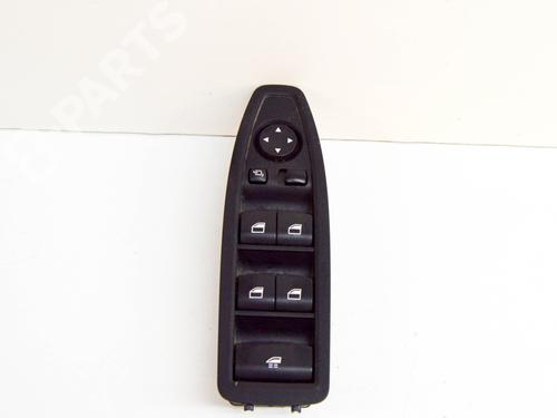 Used Right front window switch Right front window switch BMW 4 Convertible (F33, F83) M4 (431 hp) 10735653 10735653