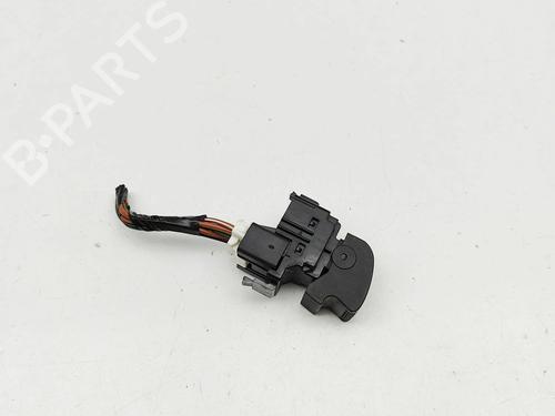 Left rear window switch ISUZU D-MAX II (TFR, TFS) 2.5 CRDi 4x4 (TFS86J) | BP32025713I29 