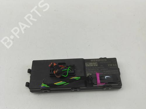 BP32728572M83 main image