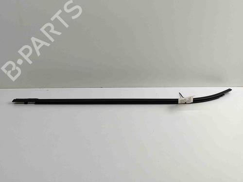 Used Door moulding trim NISSAN LEAF (ZE1) Electric (150 hp) 28432581