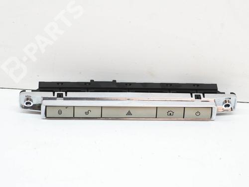 Used Switch JAGUAR XF I (X250) 2.7 D (207 hp) 9296007
