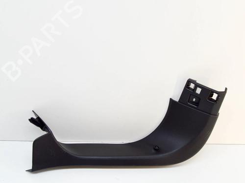 Used Tailgate trim Tailgate trim PEUGEOT 2008 II (UD_, US_, UY_, UJ_, UR_, UC_) 1.2 PureTech 100 (USHNK) (101 hp) 14645798 14645798