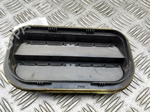 grille-vw-caddy-iv-box-bodympv-saa-sah-2015-2016-2017-2018-2019-2020-33387229 main image