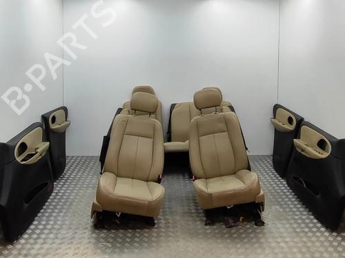 Used Seats set Seats set CHEVROLET TRAILBLAZER (KC_) 4.2 AWD (279 hp) 32238639 32238639