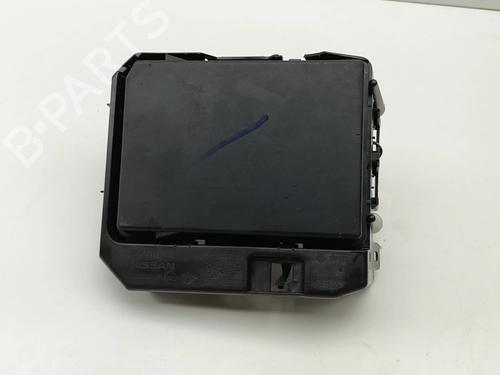 Used Fuse box Fuse box NISSAN JUKE (F16_) DIG-T 117 (117 hp) 33847057 33847057