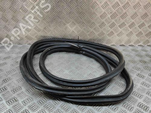 Used Rubber door seal MERCEDES-BENZ VITO Van (W447) 119 CDI / BlueTEC 4x4 (447.601, 447.603, 447.605) (190 hp) 23561987