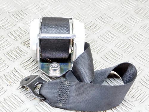 Used Rear left seatbelt Rear left seatbelt BMW i3 (I01) Electric (102 hp) 10400712 10400712