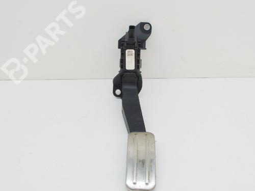 Used Pedal FORD FIESTA VII (HJ, HF) 1.0 EcoBoost (101 hp) 9113840
