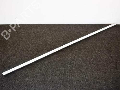 right-front-door-panel-volvo-v70-iii-135-d4-2007-2008-2009-2010-2011-2012-2013-2014-2015-2016-20337912 main image