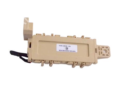 Used Electronic module Electronic module HYUNDAI SANTA FÉ III (DM, DMA) 2.2 CRDi (200 hp) 30826557 30826557