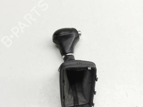 Used Shift knob Shift knob KIA CEE'D (JD) 1.6 CRDi 115 (115 hp) 35726862 35726862