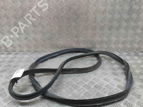 Used Rubber door seal MERCEDES-BENZ A-CLASS (W176) A 180 (176.042) (122 hp) 25217943