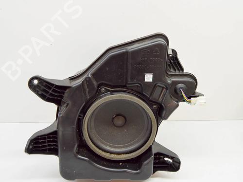 BP11814944M83 main image