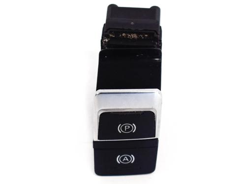 Used Switch AUDI A6 C7 Avant (4G5, 4GD) 2.0 TDI (177 hp) 6741046