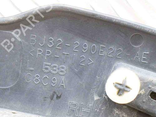 Rear right wheel arch trim LAND ROVER RANGE ROVER EVOQUE (L538) 2.2 D 4x4 | BP14618549C137 