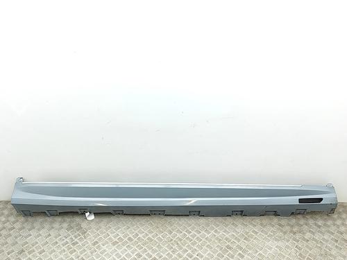 Høyre side kjol BMW X7 (G07) xDrive 40 i Mild Hybrid (381 hp) 32269312