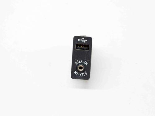 Used Electronic module BMW 5 (F10) 520 d (184 hp) 29812407