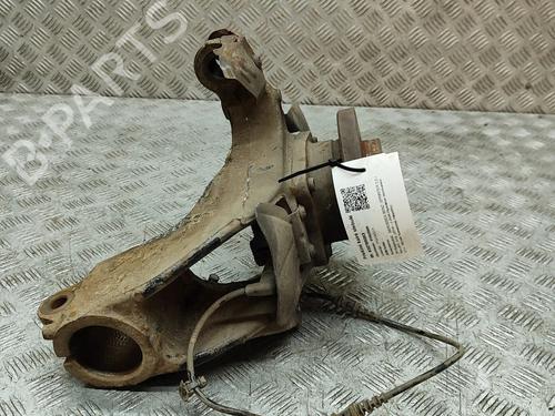 Used Left front steering knuckle Left front steering knuckle MERCEDES-BENZ SPRINTER 3-t Van (B910) 214 CDI (910.621, 910.623) (143 hp) 30108190 30108190